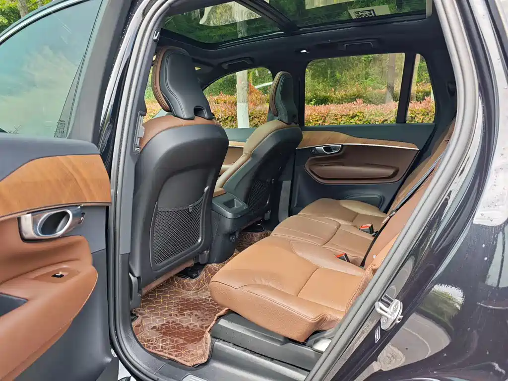 Volvo XC90 B5 Smart Travel Luxury 5-seat