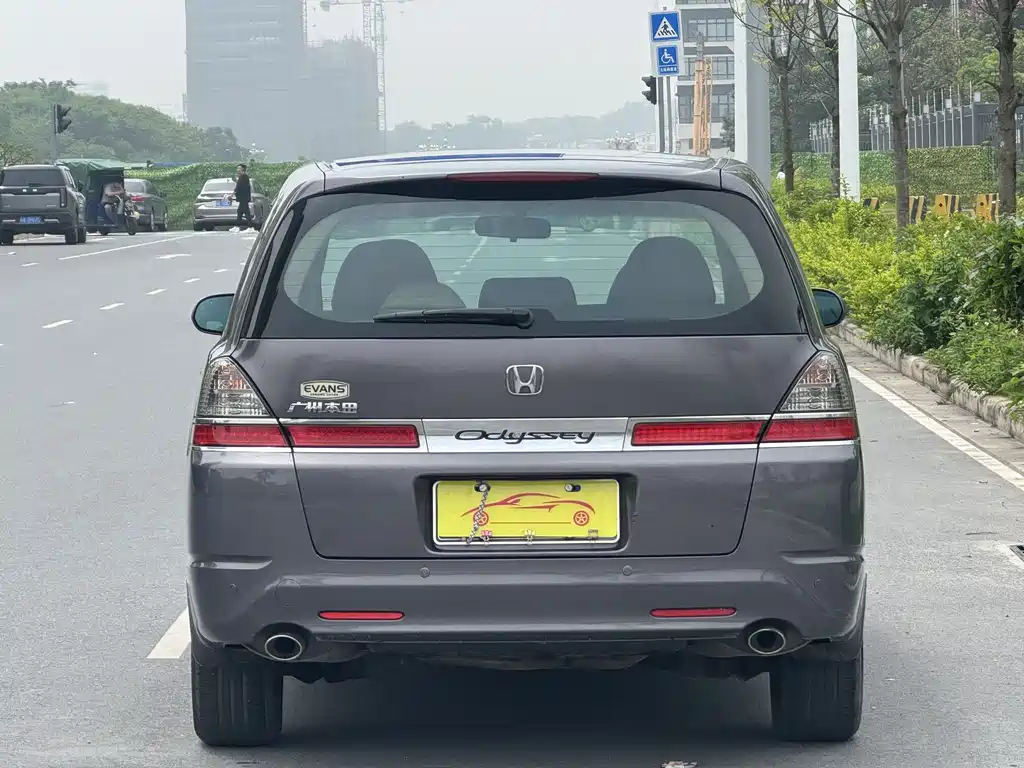 Odyssey 2.4 L Comfort