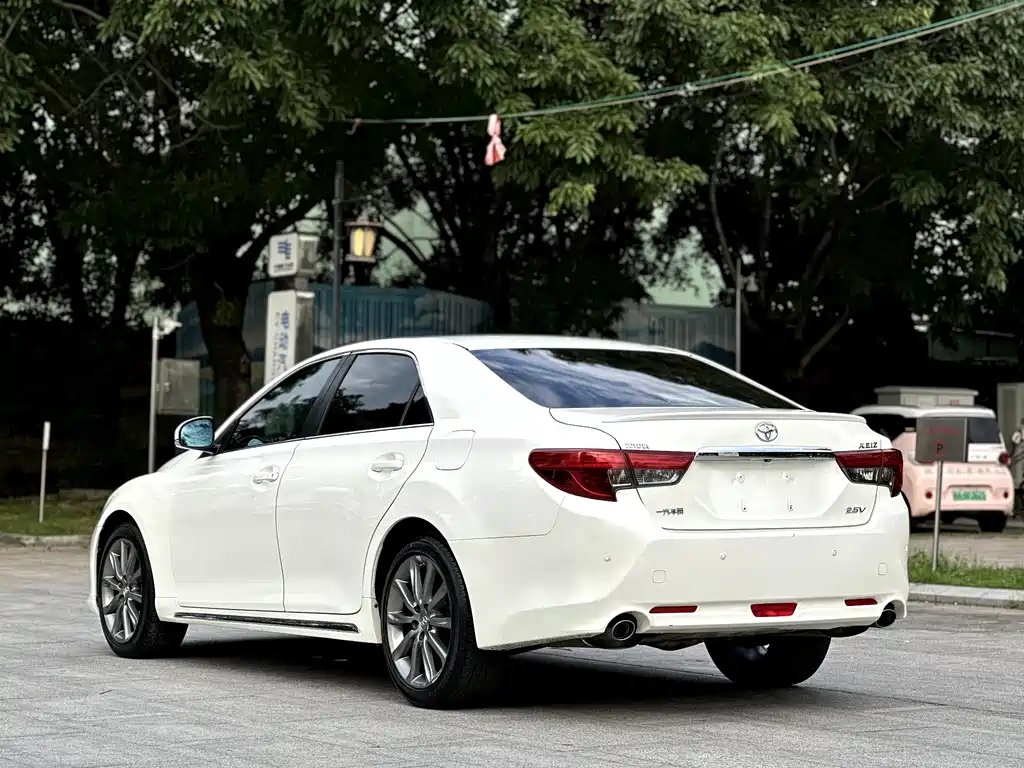Mark X 2.5 V Style Sharp
