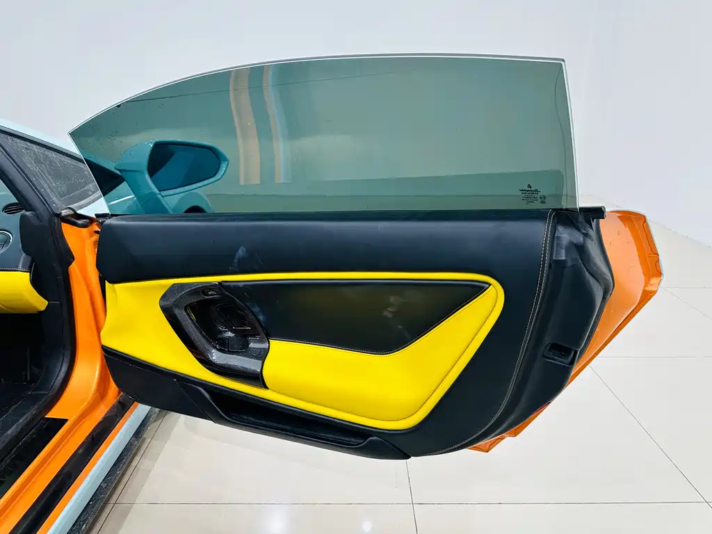 Gallardo LP 550-2 Tricolore