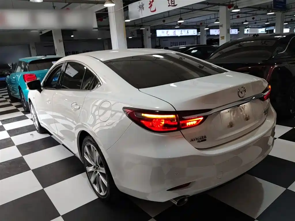 Atenza 2.5 L Blue Sky Sport