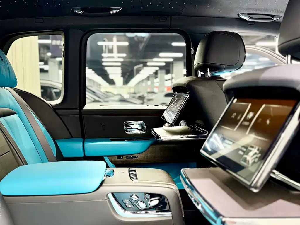 Cullinan 4-seat