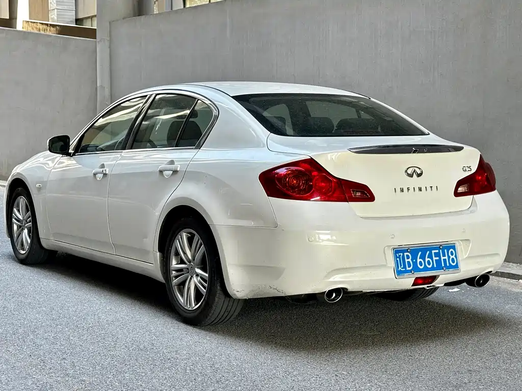 Infiniti G Series G25 Sedan Luxury Sport
