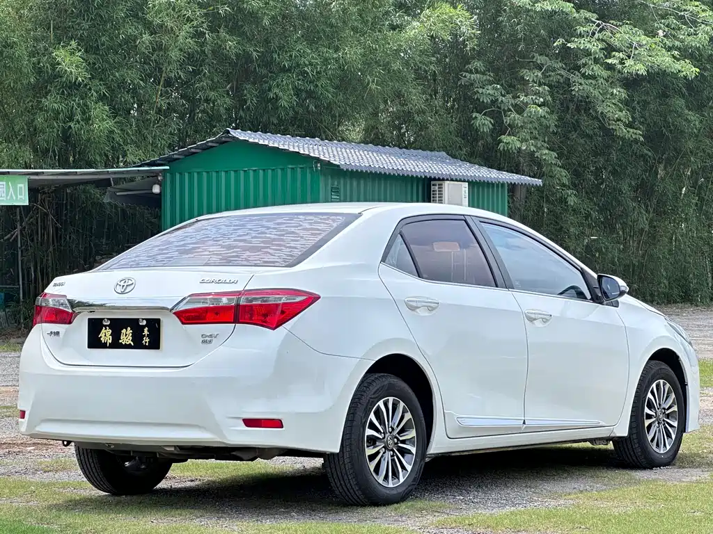 Corolla Facelift 1.2 T S-CVT GL-i