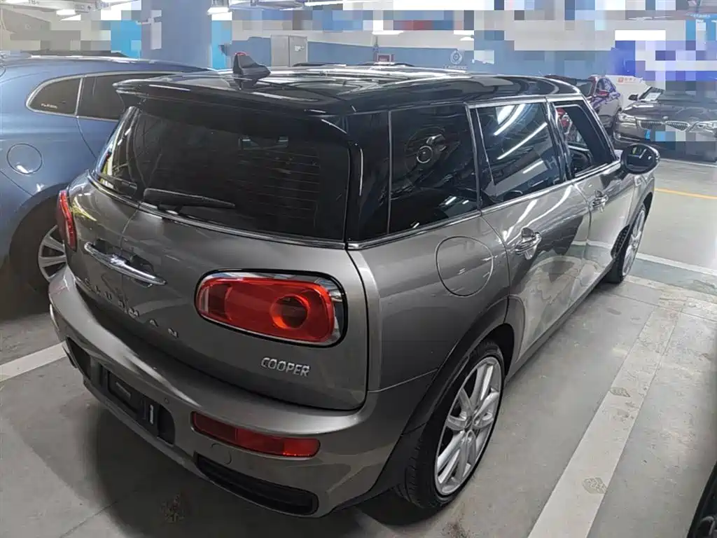 MINI CLUBMAN Facelift 1.5 T COOPER Connoisseur