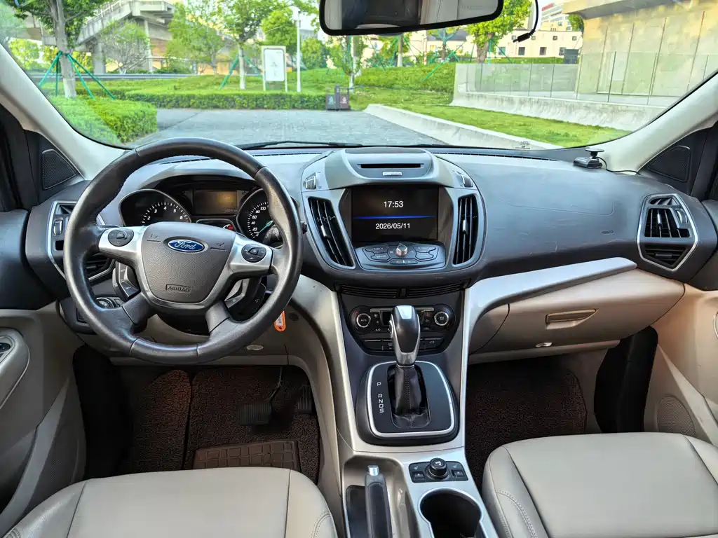 Kuga 2.0 L GTDi 4 WD Elite