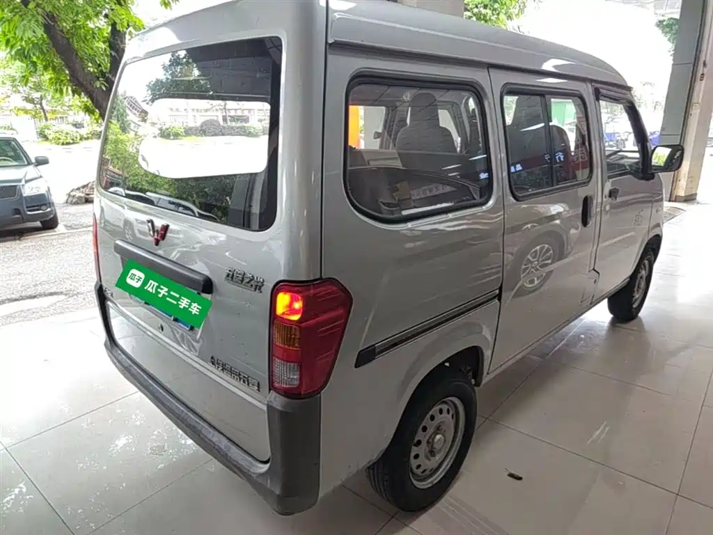 Wuling Zhiguang 1.2 L Utility CN-VI LSI