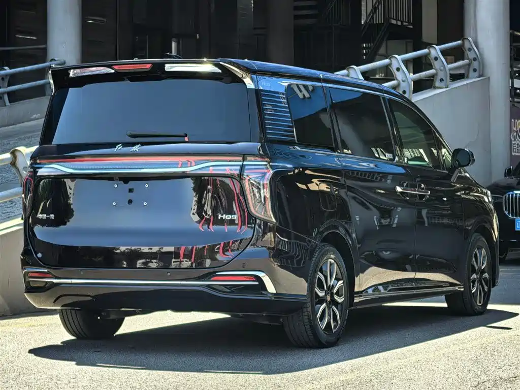 Hongqi HQ9 2.0 T Connected Flagship Enjoyment