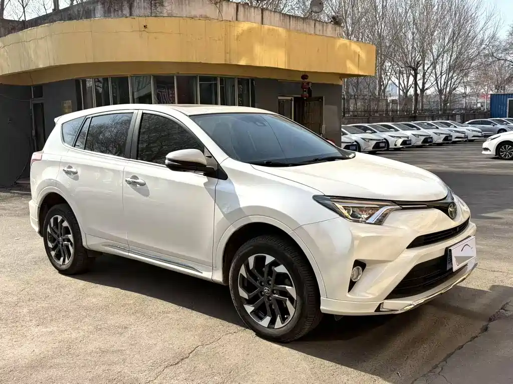 RAV4 2.5 L Auto 4 WD Elite i
