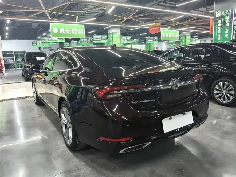 Buick LaCrosse Avenir Avenir Early Enjoyment