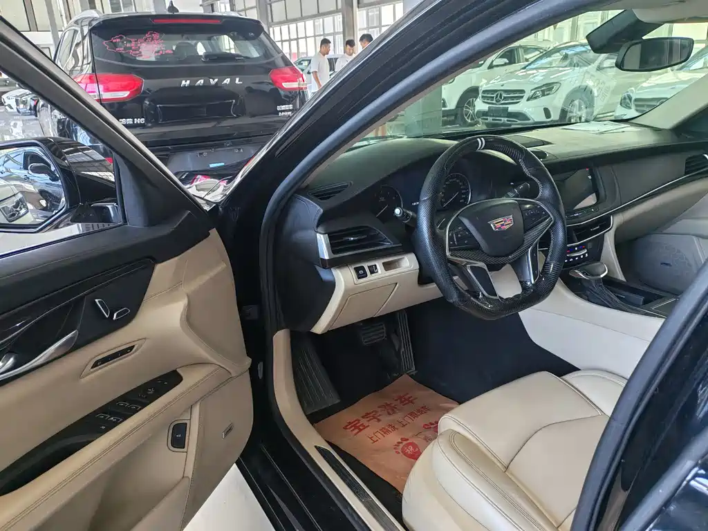 Cadillac CT6 28 T Fashion