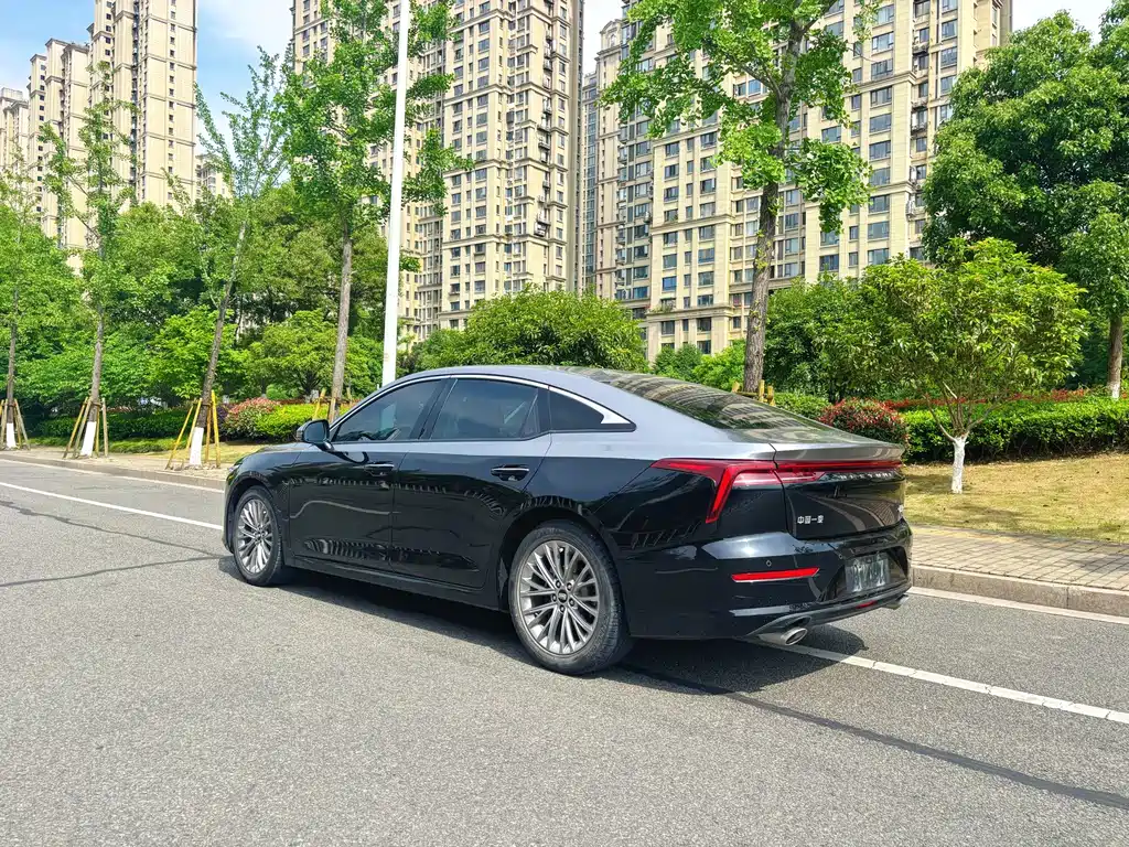 Besturn B70 3 rd Gen 1.5 T Auto Joy 70 Anniversary