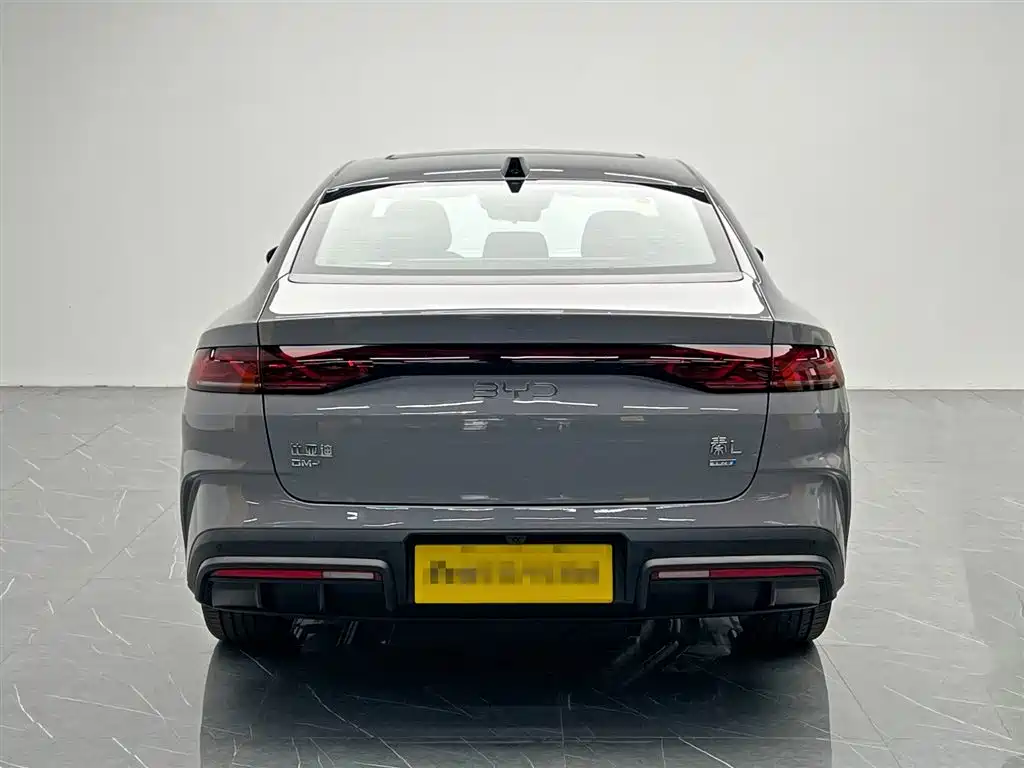 Qin L 秦L 2026款 DM-i 210 KM超越型