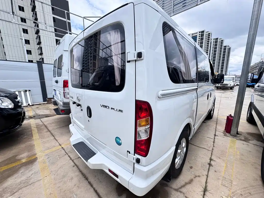 Xintu V80 2.0 T Manual PLUS City SWB Super Low Roof 7 8 9-seat