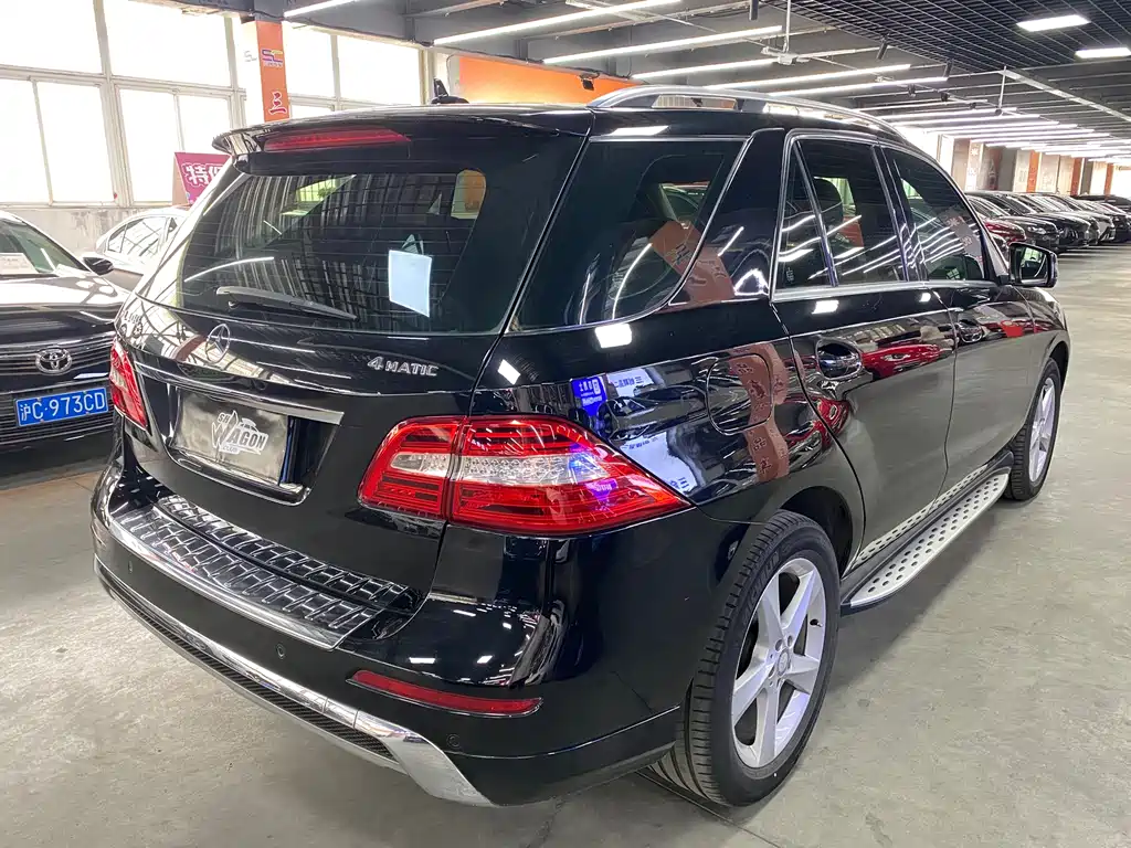Mercedes-Benz M-Class ML 400 4 MATIC Dynamic