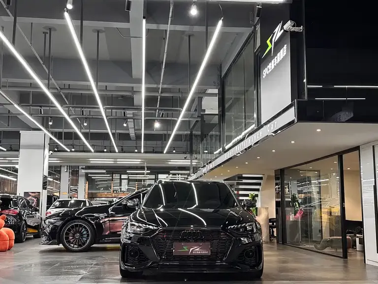 Audi RS 4 RS4 Avant Obsidian