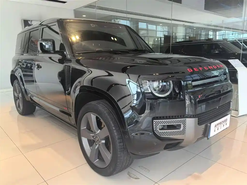 Land Rover Defender Facelift 110 5.0 T V8
