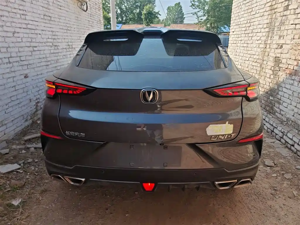 Changan UNI-T 1.5 T Distinguished