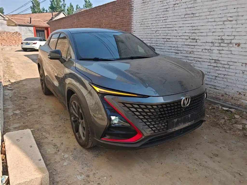 Changan UNI-T 1.5 T Distinguished