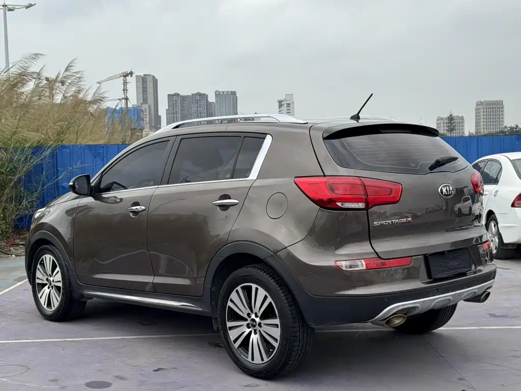 Sportage 2.0 L Auto 2 WD GLS