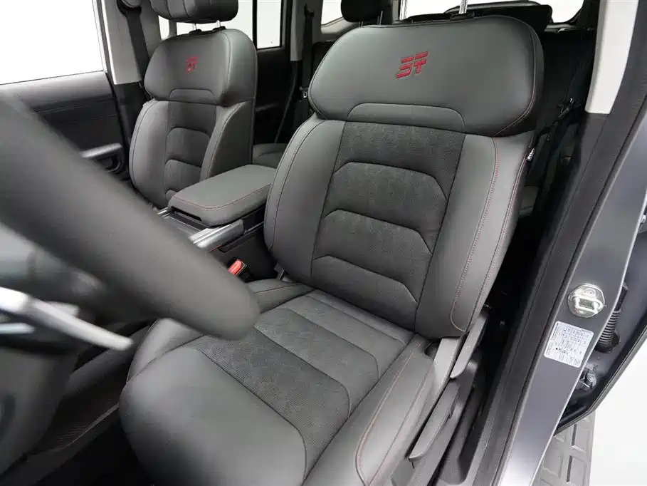 Jetour Traveller 1.5 T 2 WD Discovery PRO