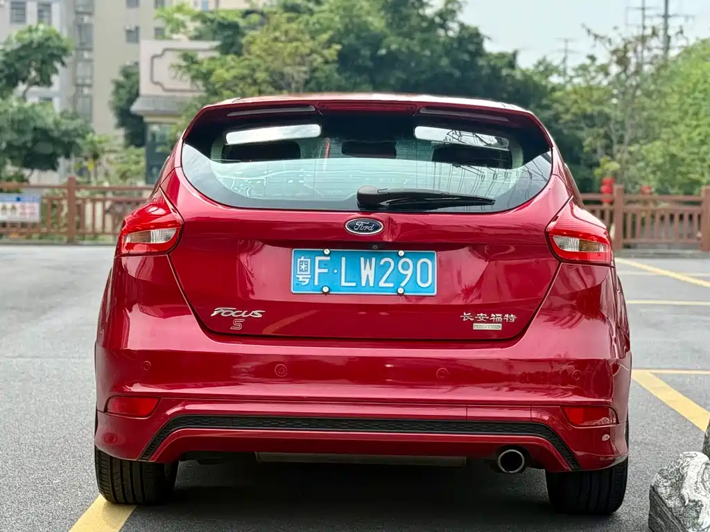 Focus 福克斯 2015款 两厢 EcoBoost 180 自动运动型