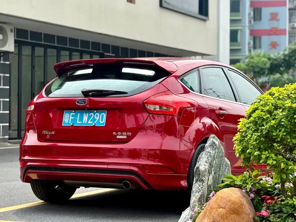 Focus 福克斯 2015款 两厢 EcoBoost 180 自动运动型