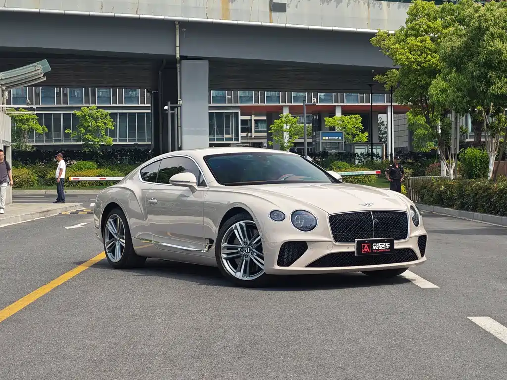 Continental GT 4.0 T GT V8