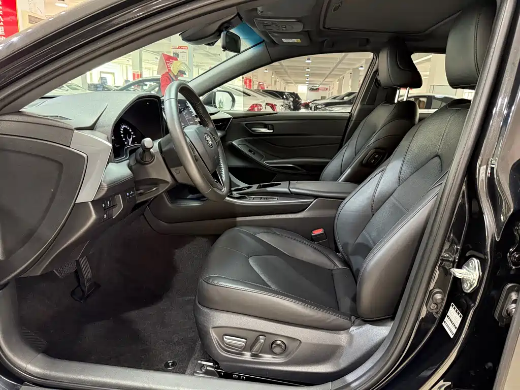 Avalon 2.0 L Luxury CN-VI