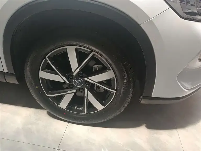BYD Song Pro NEV Glory DM-i 71 KM Navigator