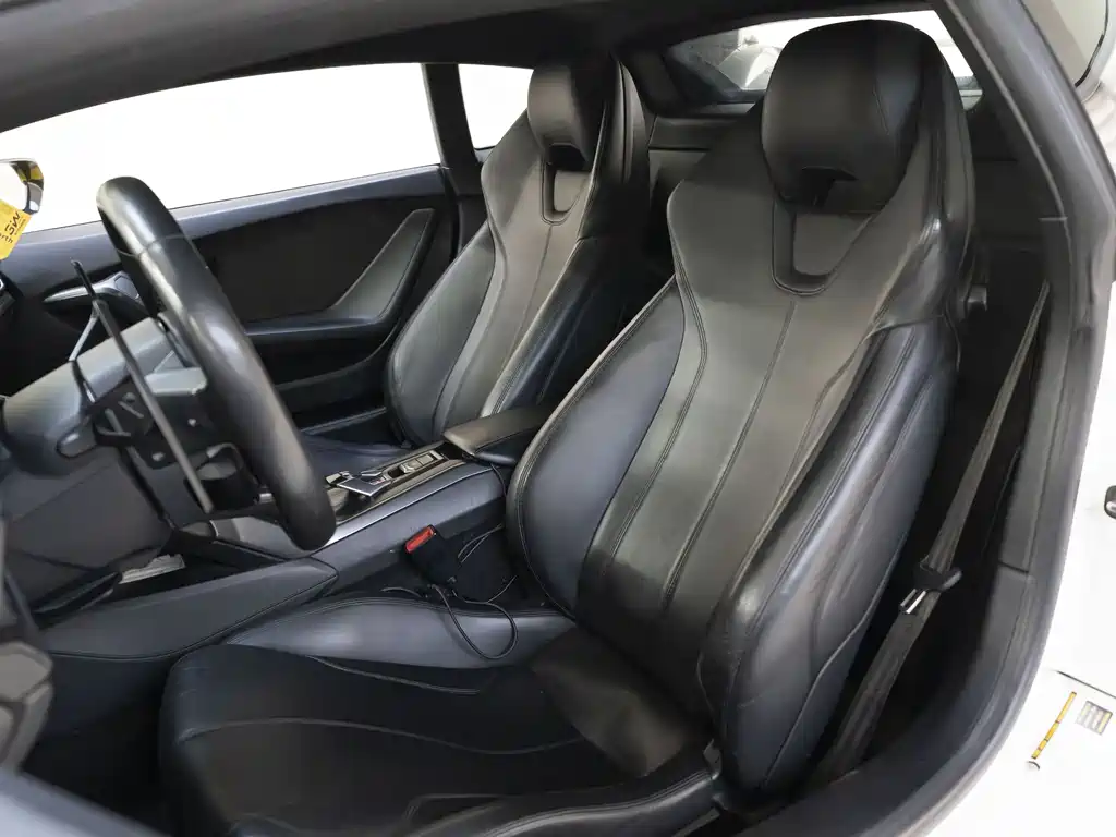 Huracán Huracán Coupe