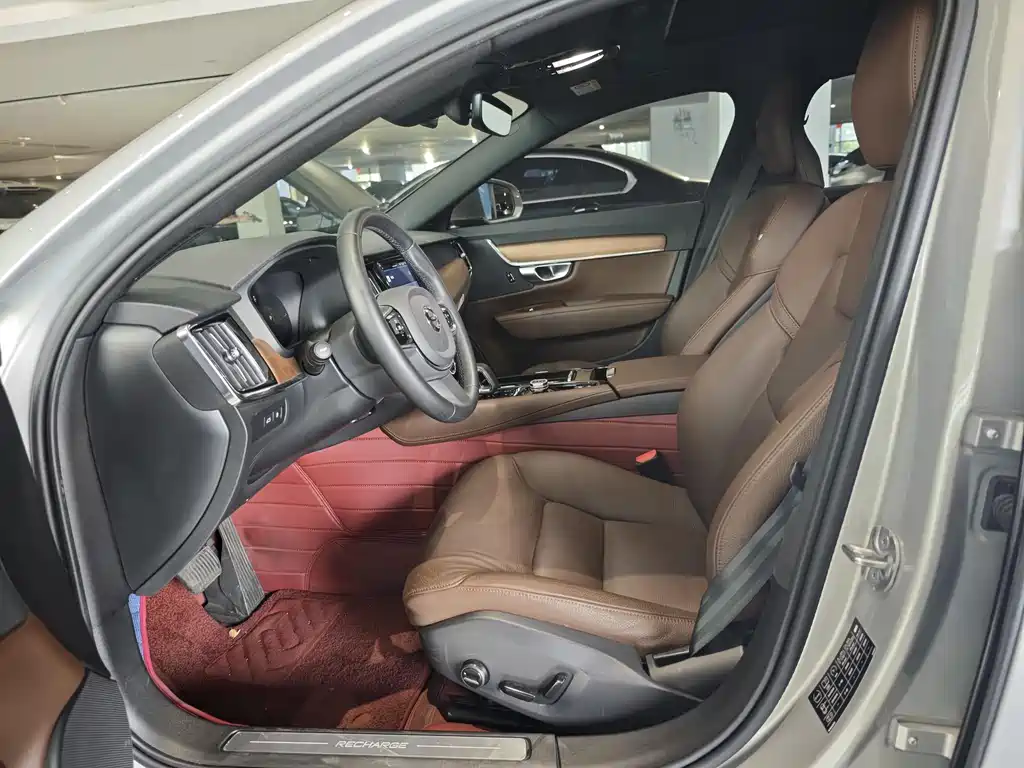 Volvo S90 PHEV T8 PHEV 4 WD Long Range Smart Ease Luxury
