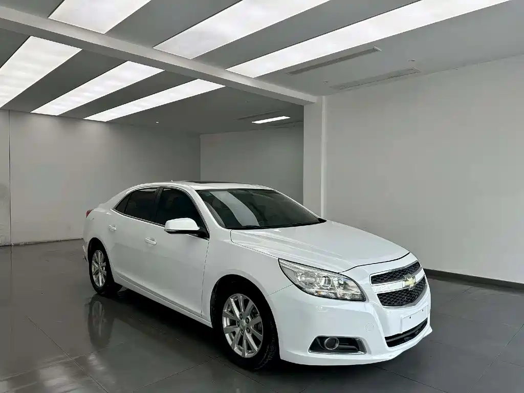 Malibu 2.0 L Auto Luxury