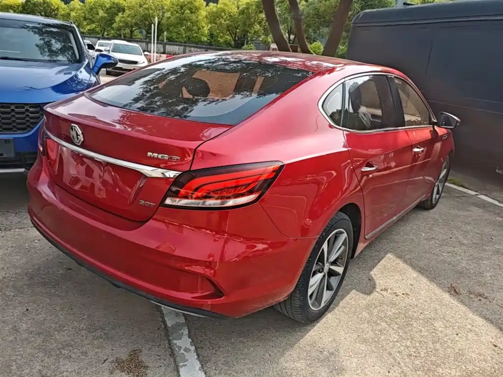 MG6 20 T Auto Sport