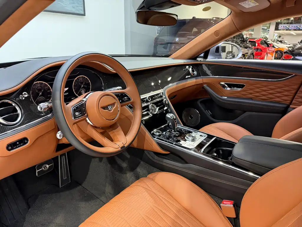 Flying Spur 4.0 T V8 Elegant Degree