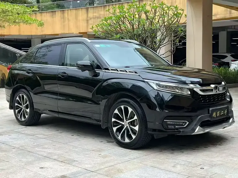 Honda Avancier 240 TURBO 2 WD Premium