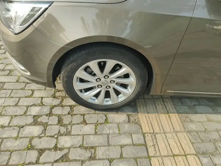 Buick LaCrosse 2.0 T SIDI Elite Tech
