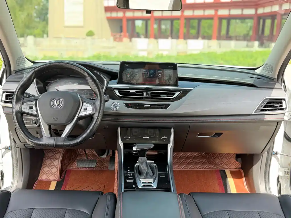 Changan CS75 Glory Million 280 T DCT Distinguished