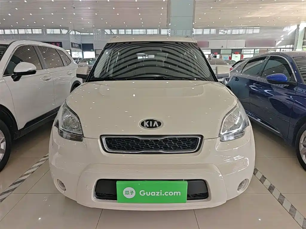 Soul 1.6 L AT GL