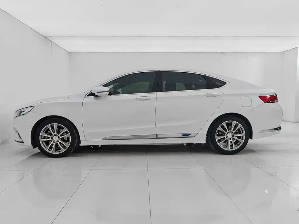 Borui 博瑞 2020款 1.5 T MHEV 耀尊版