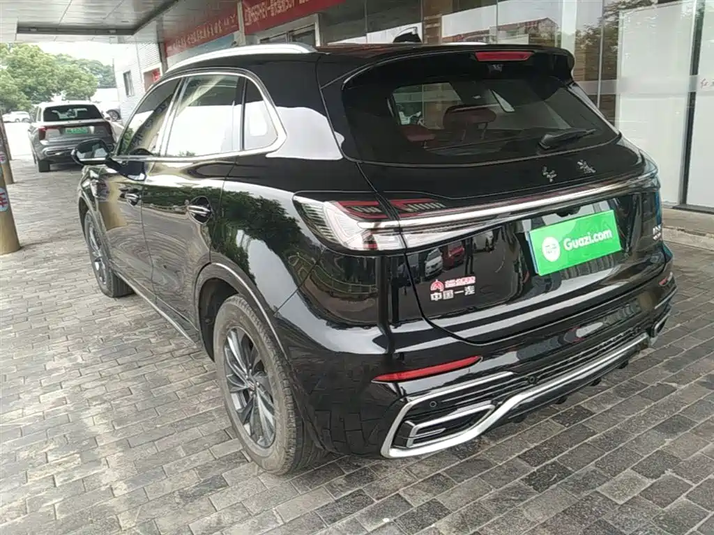 Hongqi HS5 2.0 T Flagship Enjoyment Pro