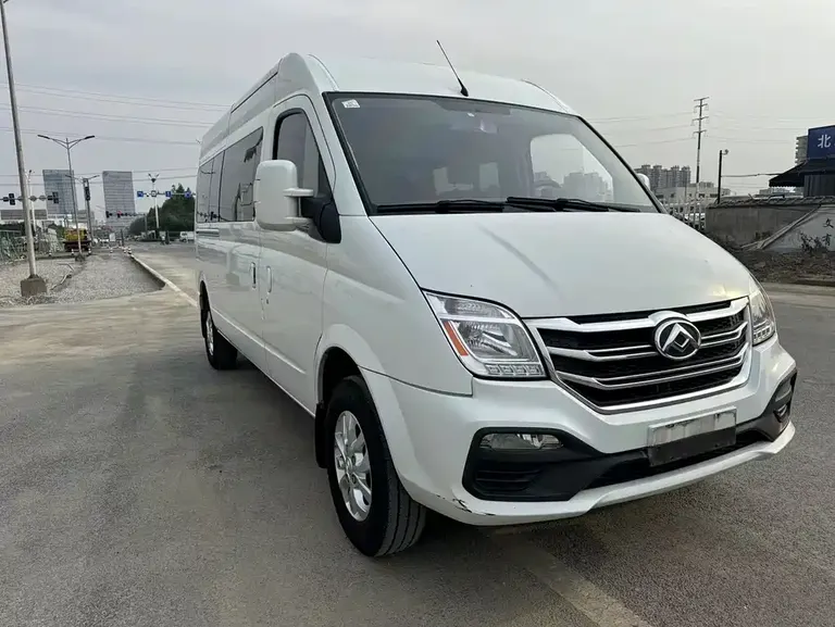 Maxus Xintu V80 新途V80 2021款 2.0 T PLUS AMT傲运通长轴中顶6/7/8/9座