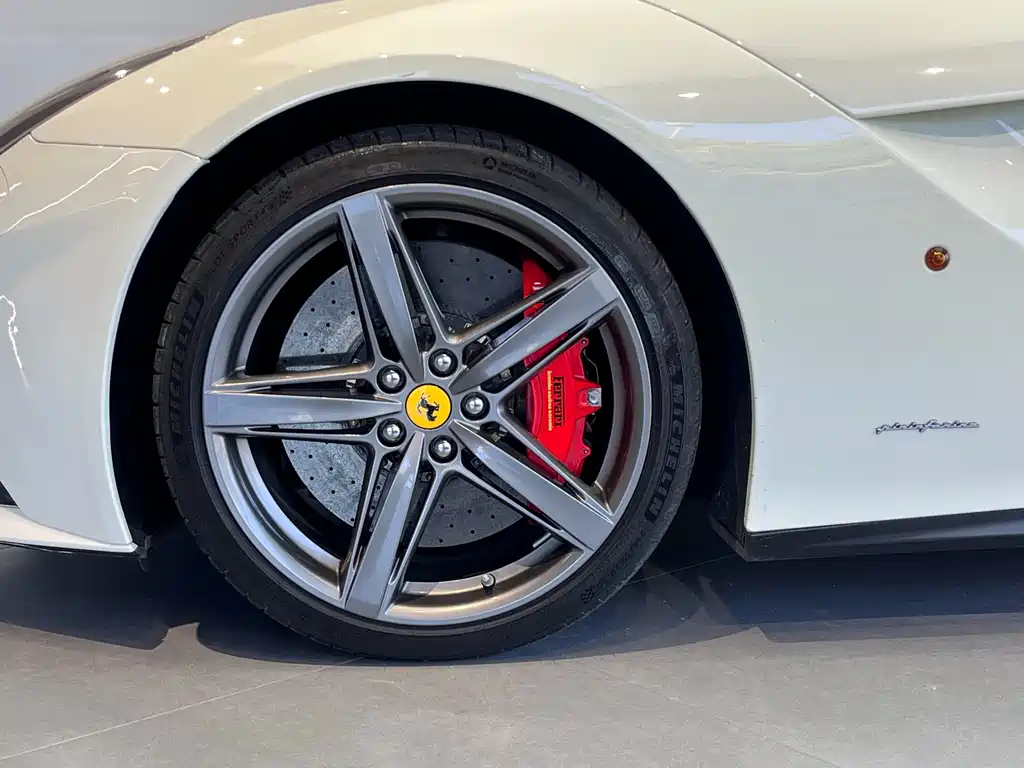 F12 berlinetta 6.3 L Standard