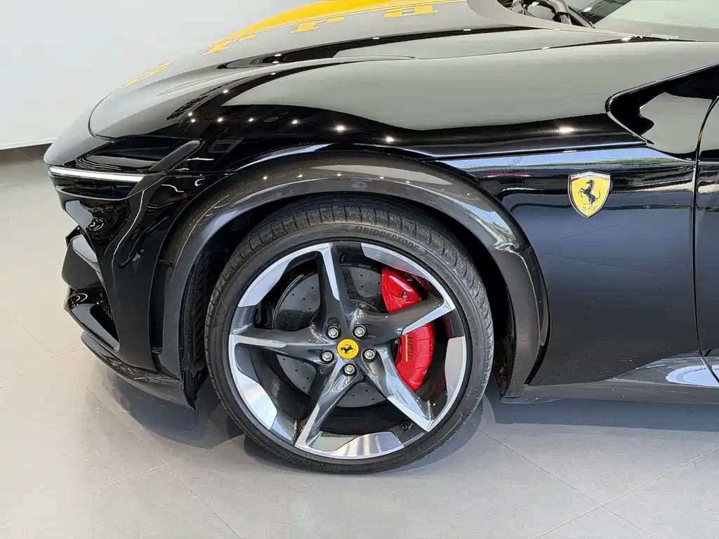Purosangue 6.5 L V12