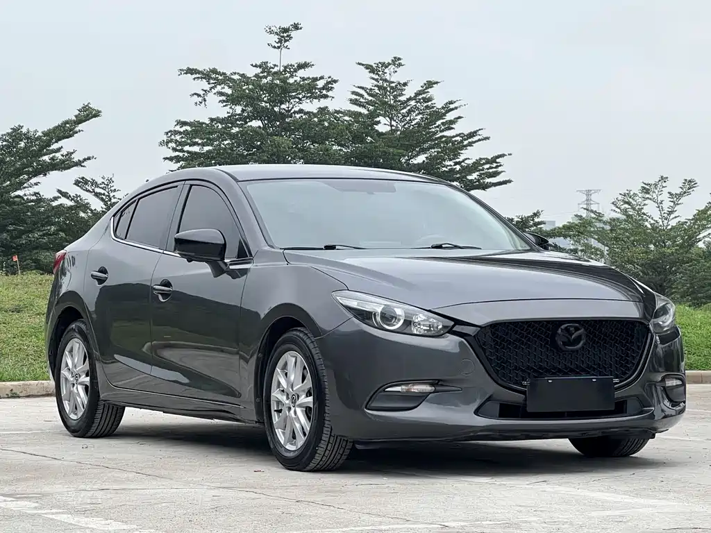 Mazda 3 Axela Sedan 1.5 L Auto Comfort CN-V