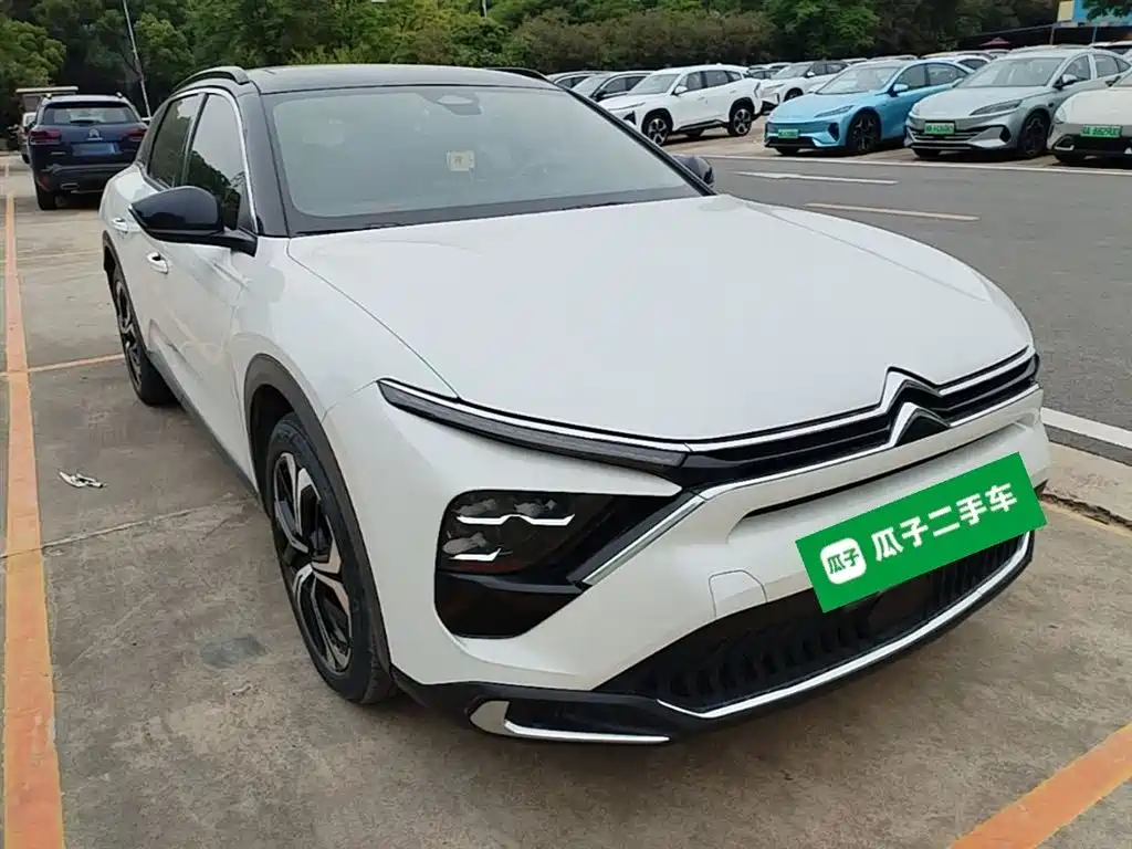 C5 X 凡尔赛C5 X 2021款 1.6 T 势不凡
