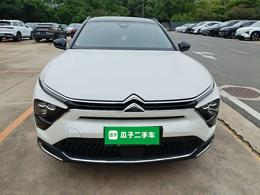 C5 X 凡尔赛C5 X 2021款 1.6 T 势不凡