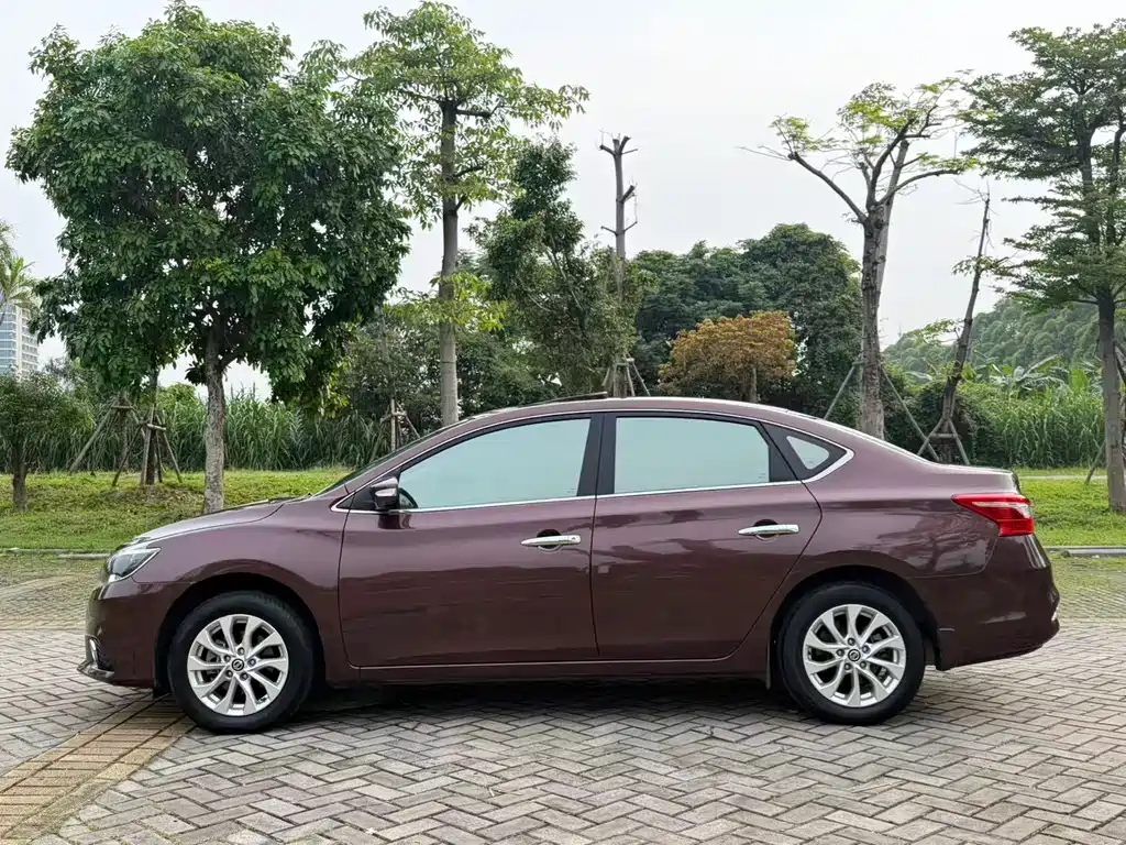 Sylphy 1.6 XL CVT Luxury