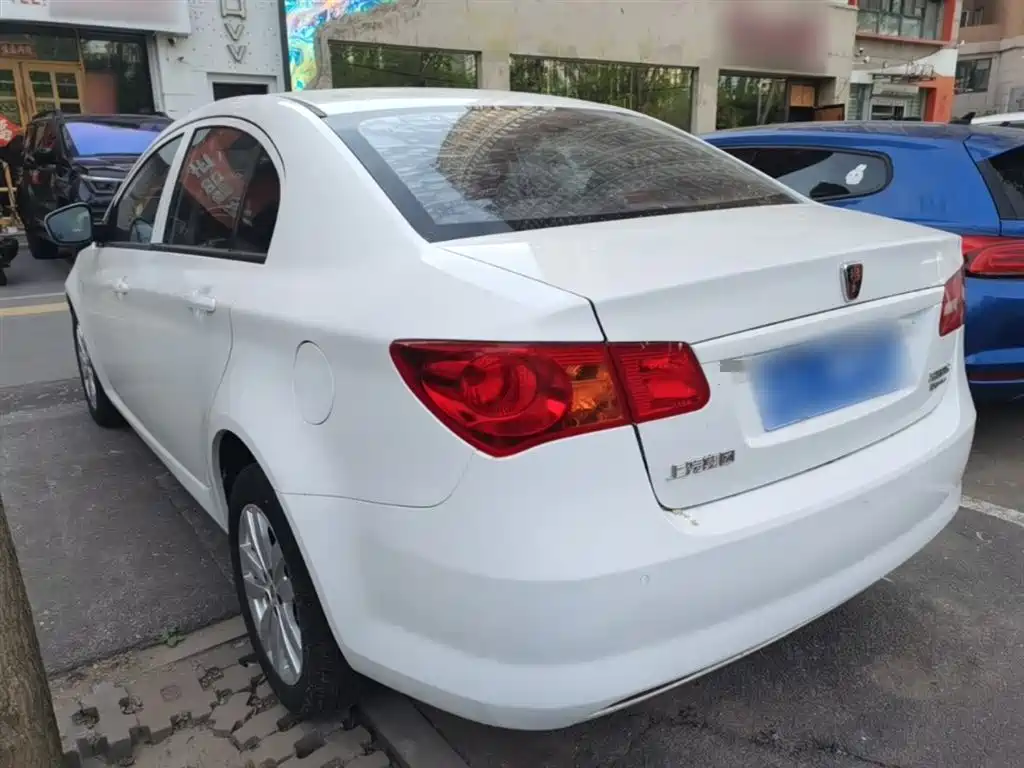 Roewe 350 1.5 L Auto Luxury Sunroof