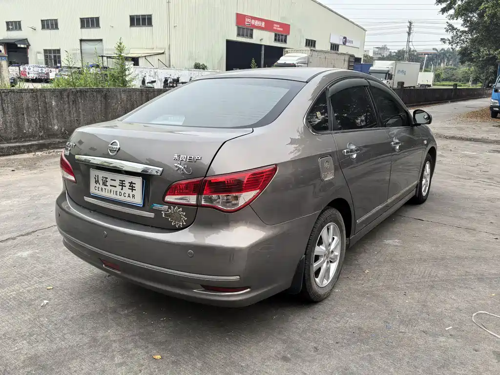 Sylphy Classic 1.6 XL Auto Luxury